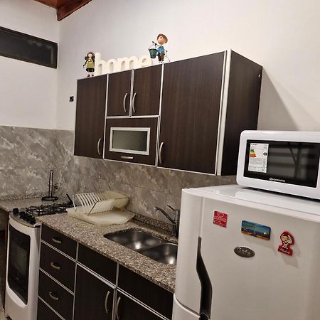 Bonpland Departamentos Apartment ปูแอร์โตอีกวาซู ภายนอก รูปภาพ