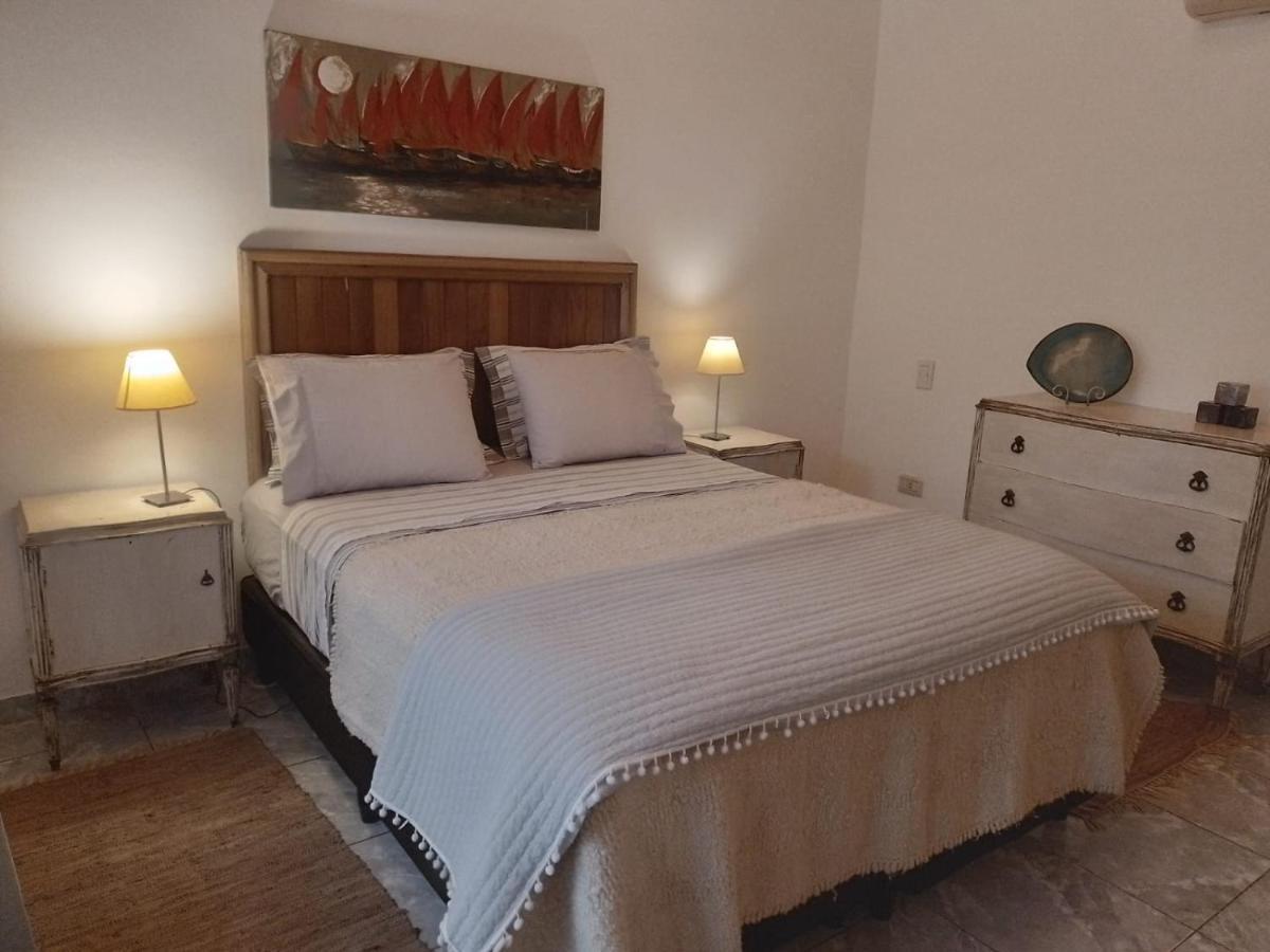 Bonpland Departamentos Apartment ปูแอร์โตอีกวาซู ภายนอก รูปภาพ