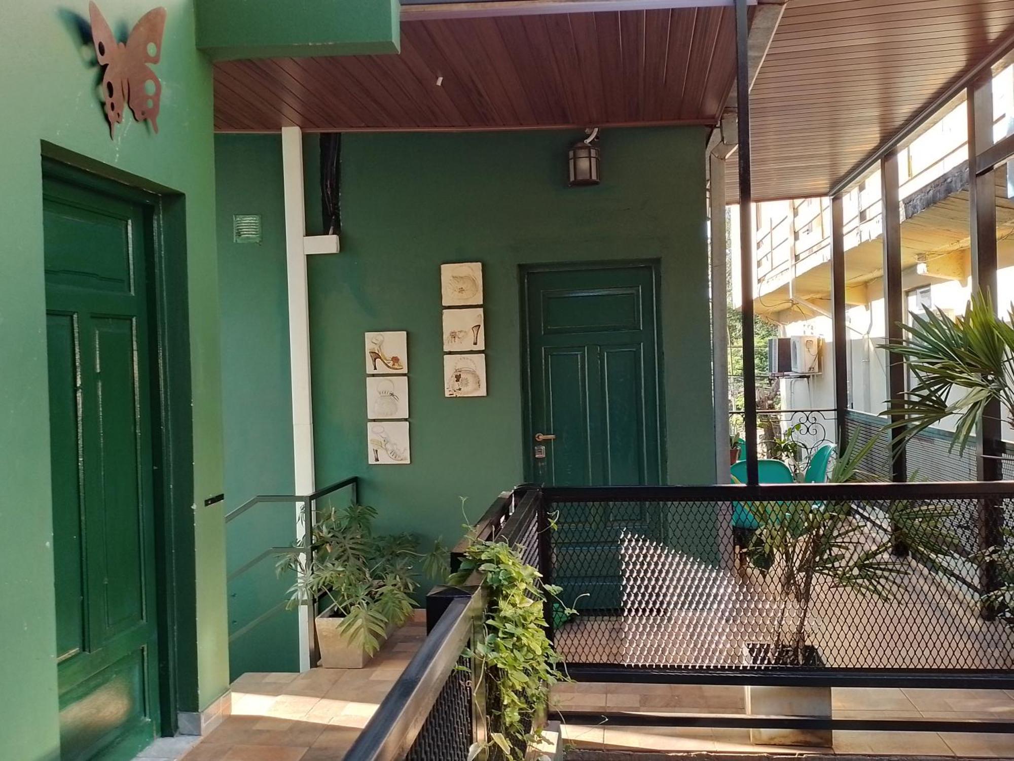 Bonpland Departamentos Apartment ปูแอร์โตอีกวาซู ภายนอก รูปภาพ